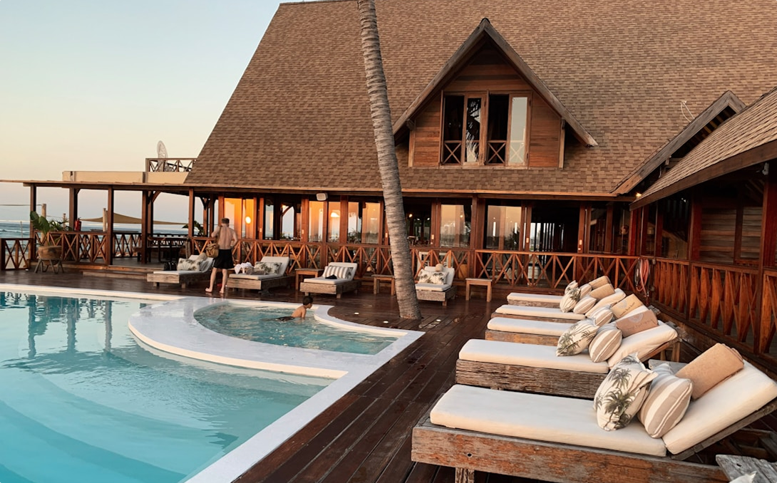 Travel Resort
